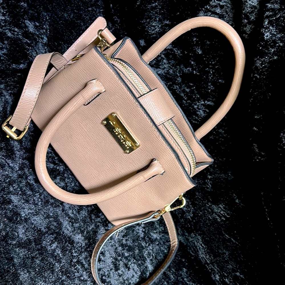 Darling BEBE Los Angeles purse with zipper compartment and snap closure. - Picture 1 of 13